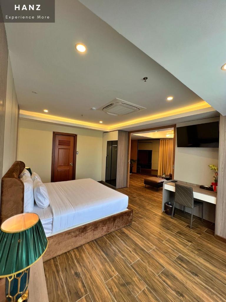 HANZ Premium Maivy Hotel