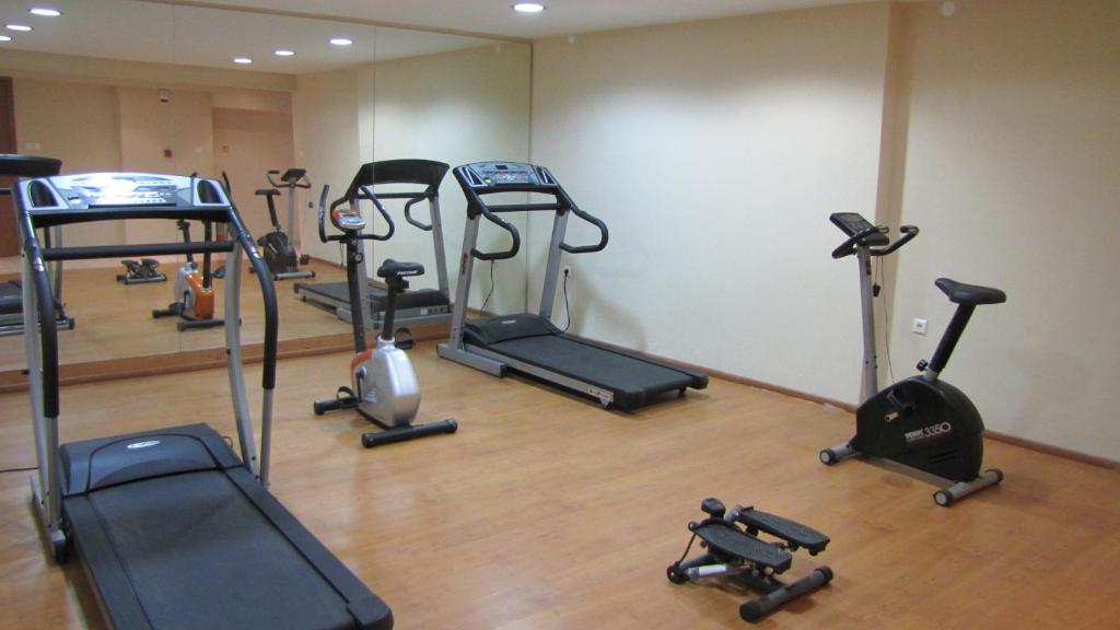 Palirria Hotel & Studios photo 4