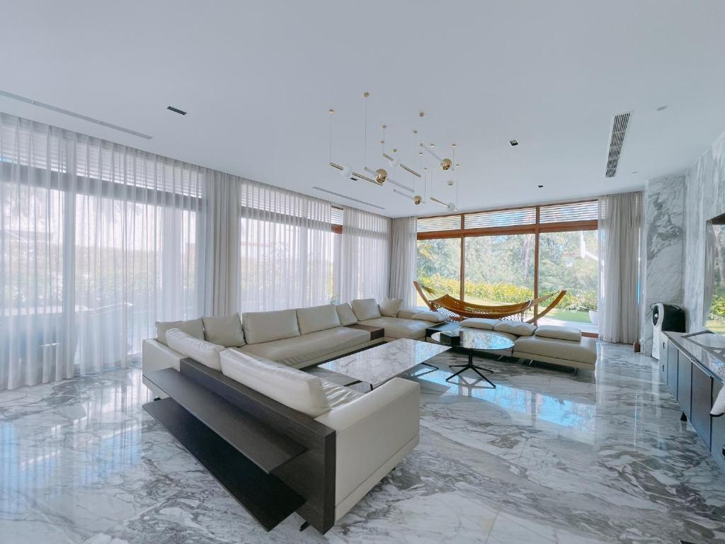 Astana Villa Non Nuoc Beach