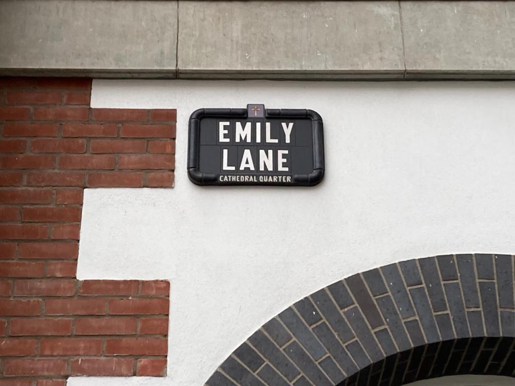 Emily Lane Apartments - Tap to explore photos