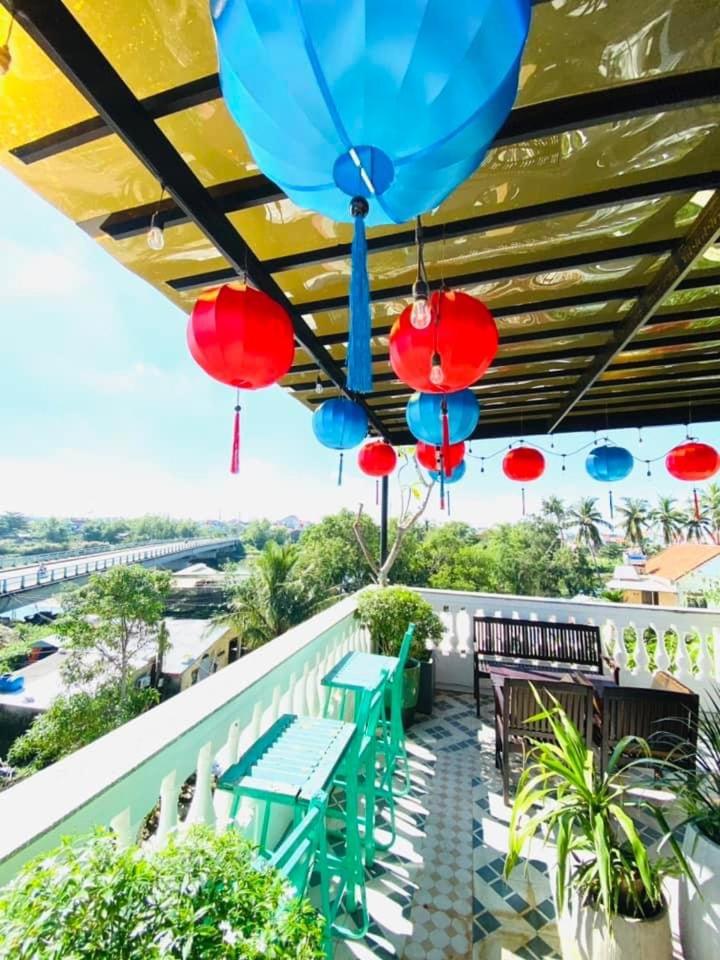 Golden Walls Homestay near the ancient town of Hoi An