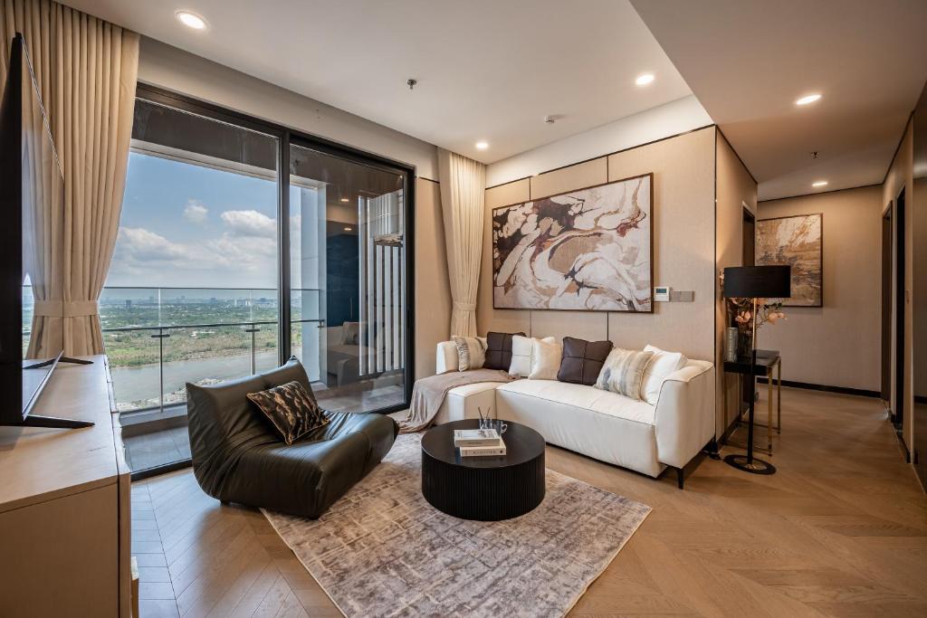 Raymond holm apartment in Thao Dien E21