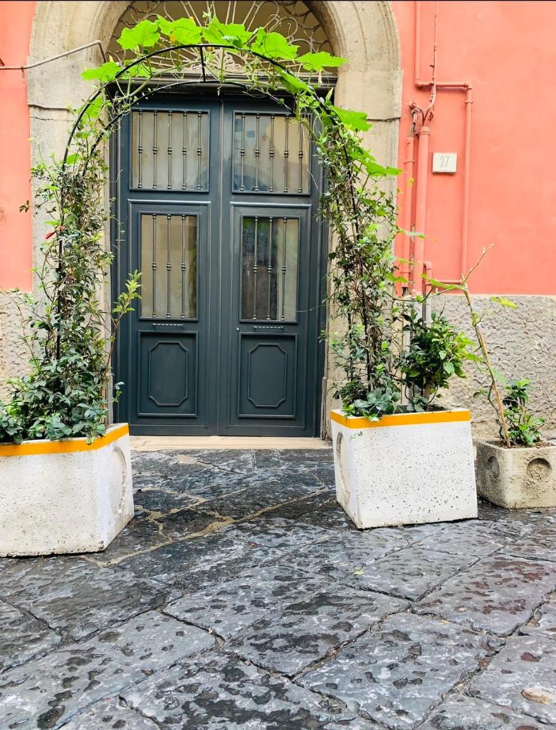 Barbaro Apartment Centro di Napoli, Naples