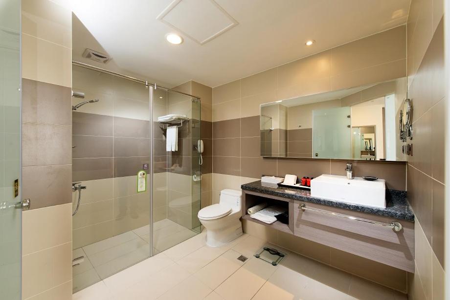 Forte Hotel Changhua - Tap to explore photos