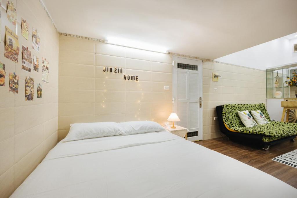 2' to Hoan Kiem Lake Apartment - Heart of Old Quarter - Netflix