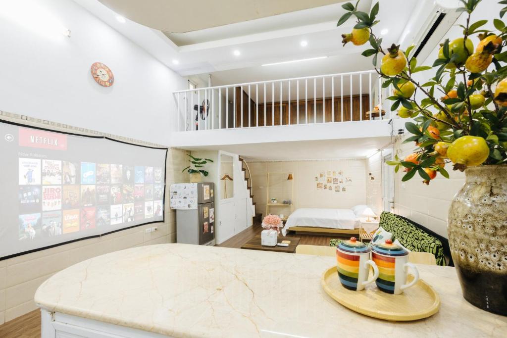 2' to Hoan Kiem Lake Apartment - Heart of Old Quarter - Netflix