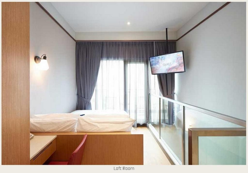 Двухместный (Люкс в мансарде), Hotel Bencoolen @ Hong Kong Street