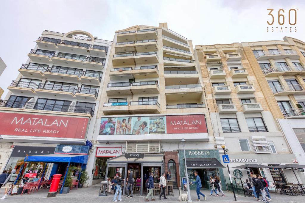 Beautiful, 3BR seafront home in Sliema Ferries by 360 Estates