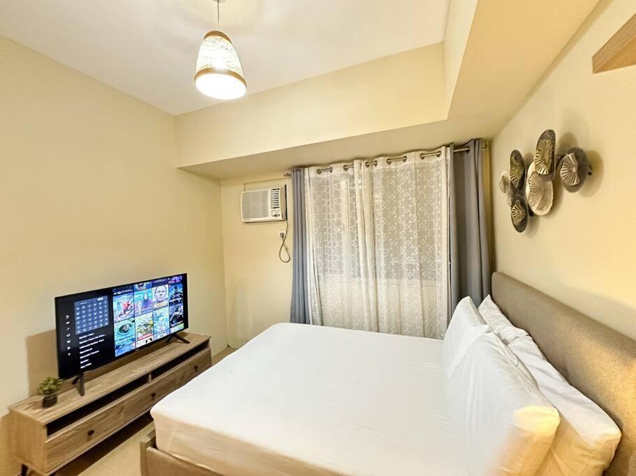 Heart of CDO Cozy Condo Wi-fi Netflix, Baungon