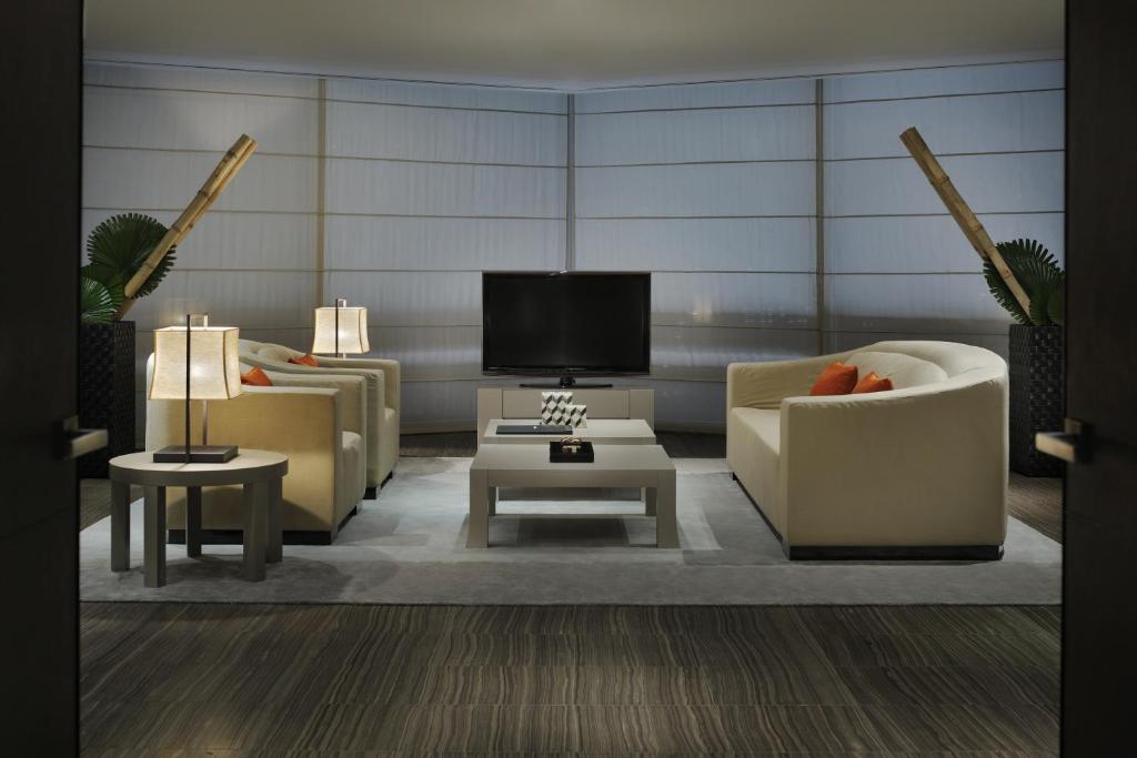Двухместный (Фирменный люкс Armani), Отель Armani Hotel Dubai