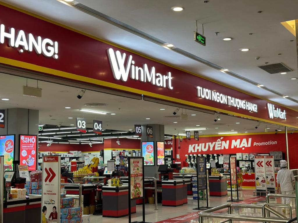 SERVICED APARTMENTS VINHOMES SKYLAKE