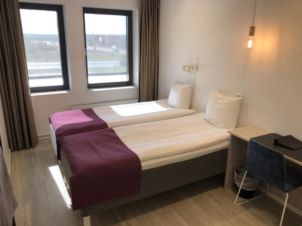 Hotell Fyrislund - Tap to explore photos