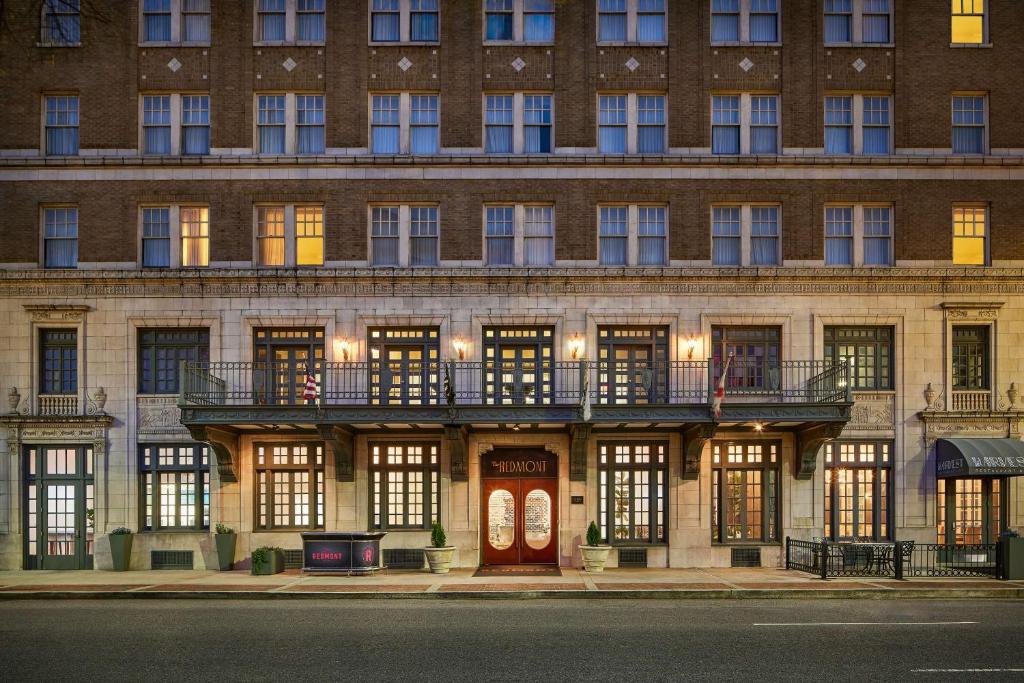 Redmont Hotel Birmingham, Curio Collection by Hilton image