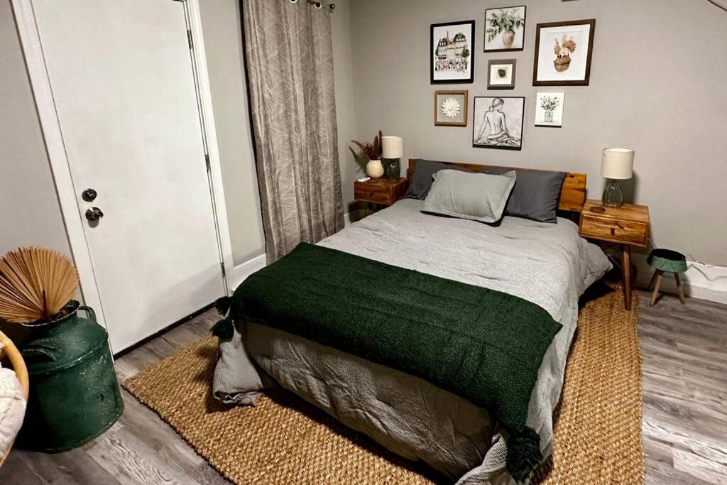 Boho Bungalow near TU/DT/Cherry St/Expo Center image