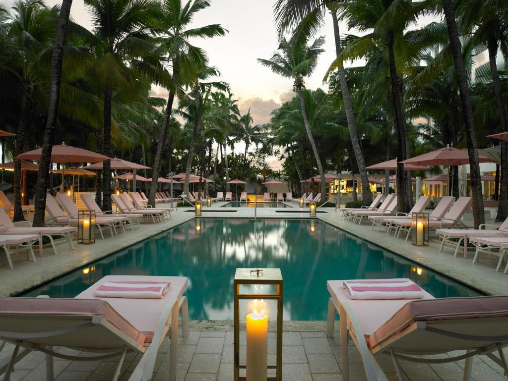 Grand Beach Hotel image