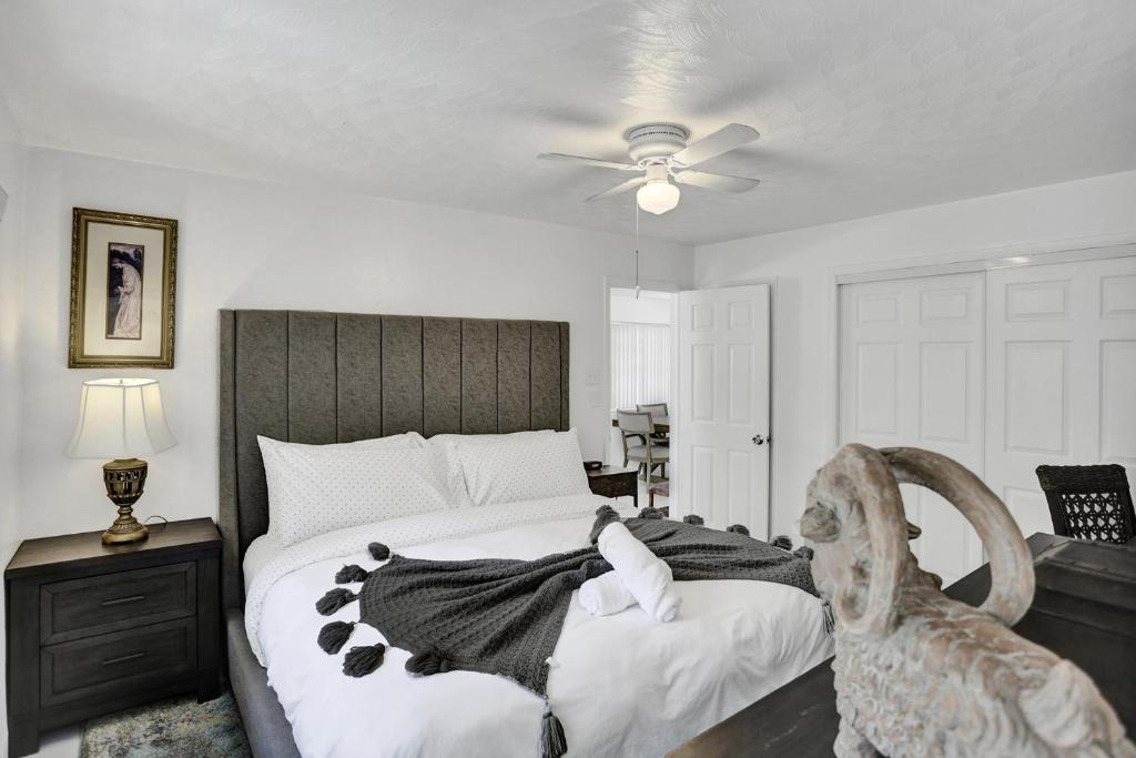Victoria Park Regency image