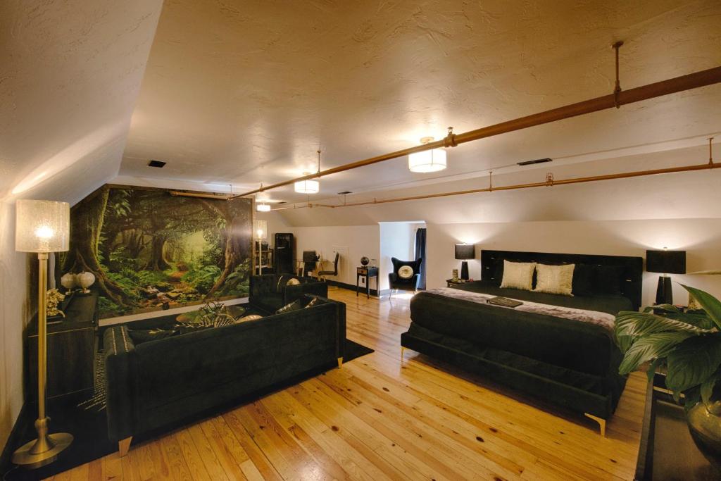 Historic Tapoco Lodge image