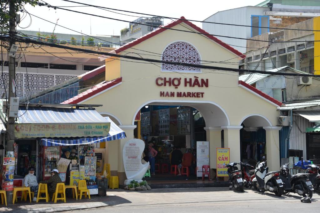 Khách sạn Cherie