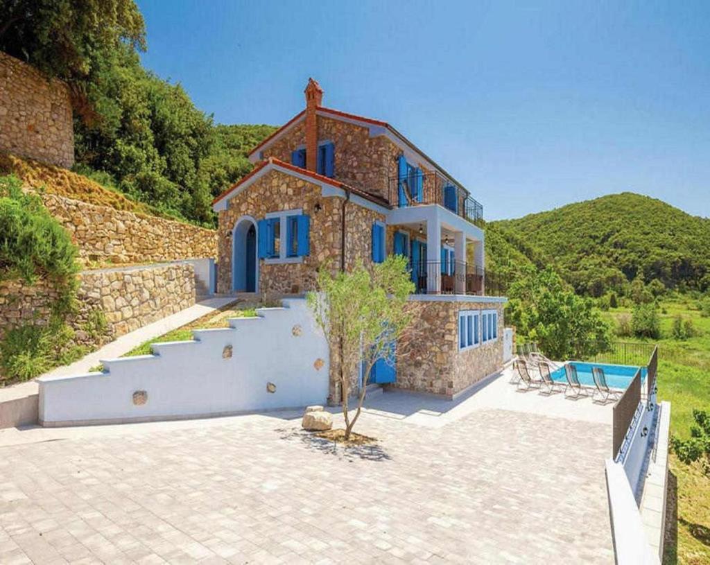 Villa Lapida photo 1