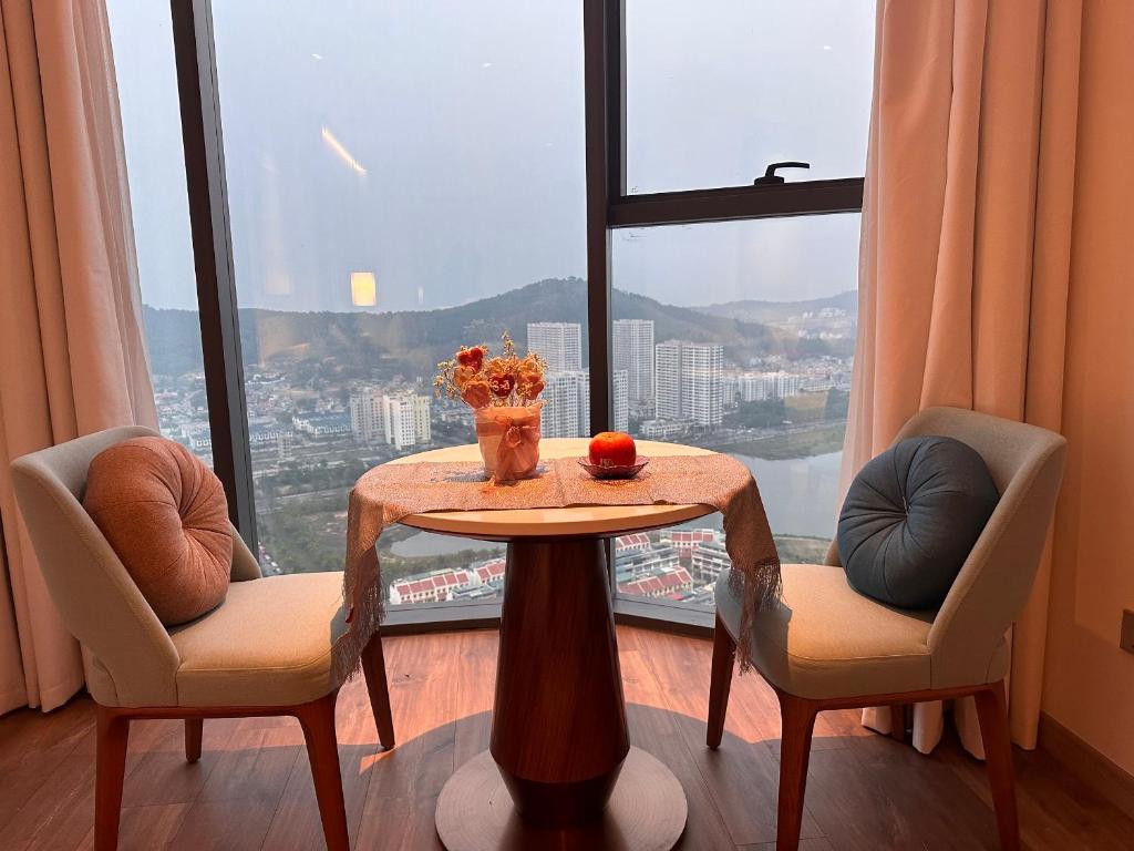 Marina Beach 3 Apartment - A La Carte Ha Long