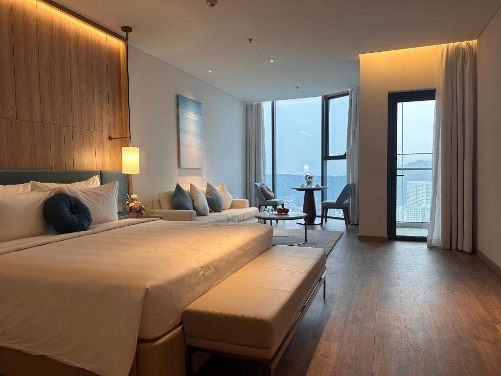 Marina Beach 3 Apartment - A La Carte Ha Long