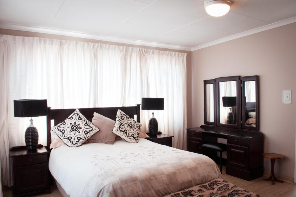 Sun Ray Guest House photo 1