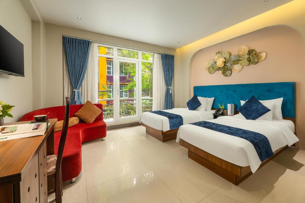 Khách sạn Cát Bà Palace