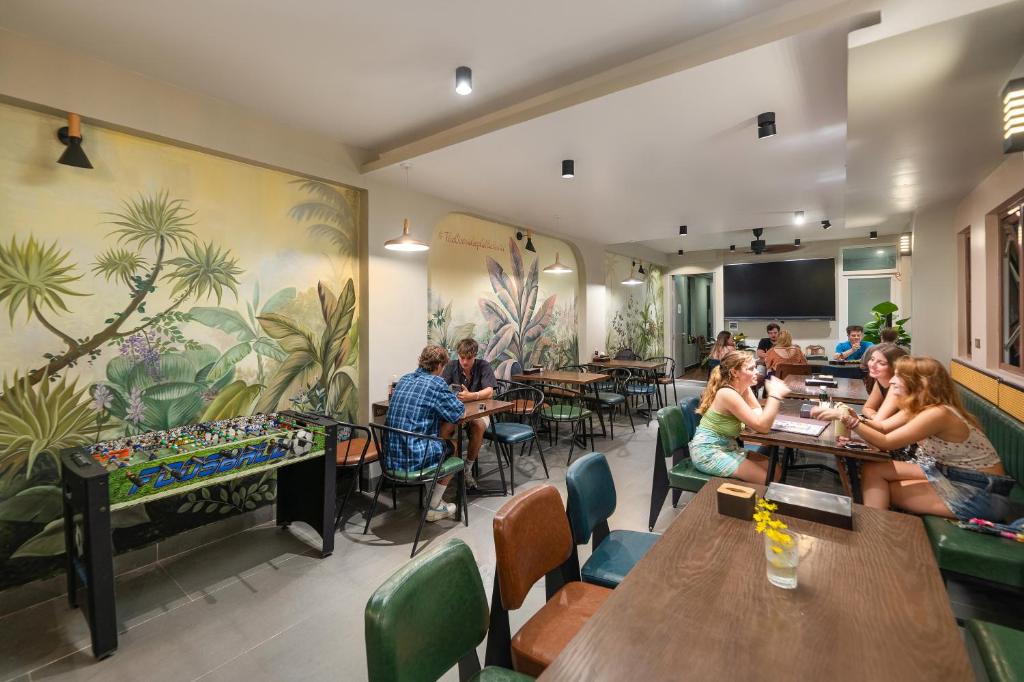 Khách sạn Cát Bà Palace