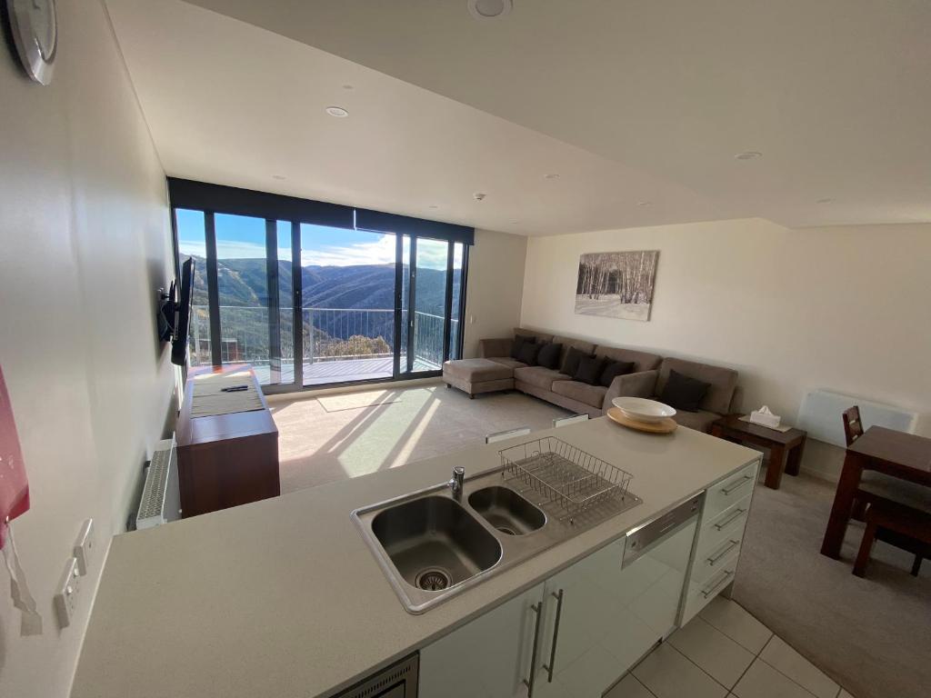 Moritz 8 - Mount Hotham photo 3