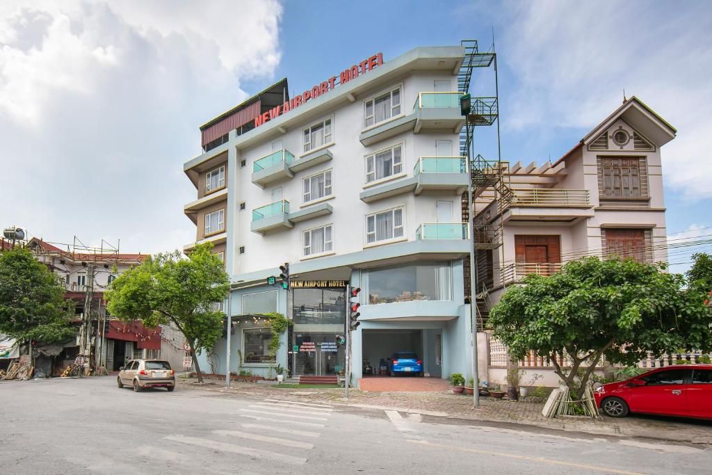 New Airport In & Suites