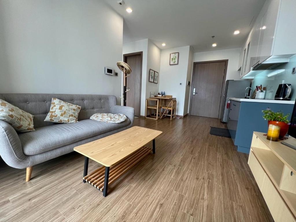 2 Bedrooms in luxury @Vinhomes Green Bay Ha Noi.