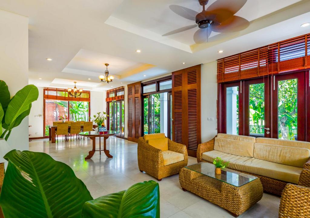 Premier Central Pool Villa Danang