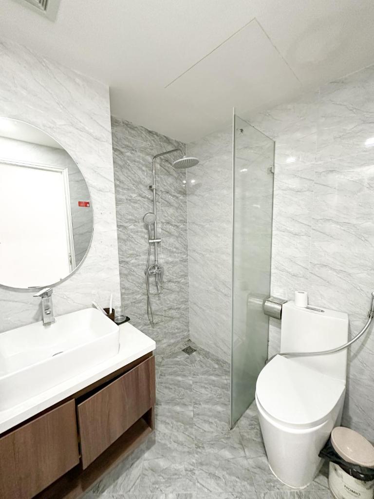 Green Hotel & Apartment HN - by Bay Luxury