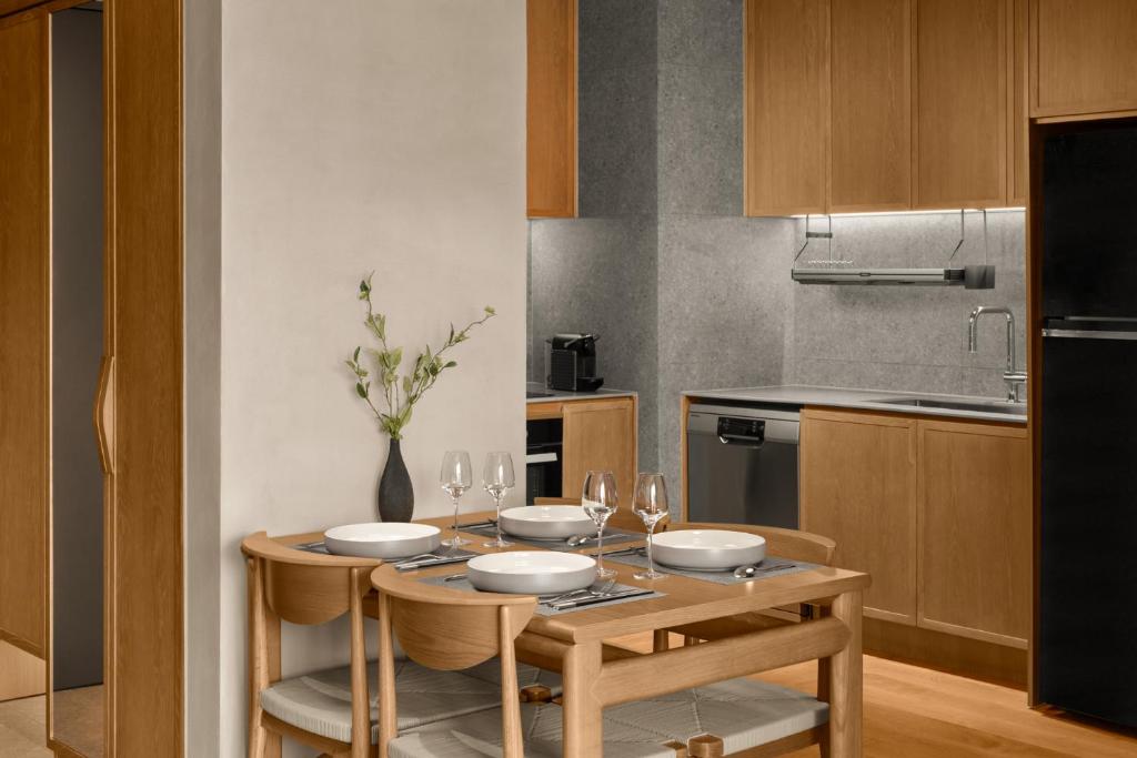 L7 WEST LAKE HANOI BY LOTTE - L7 RESIDENCES