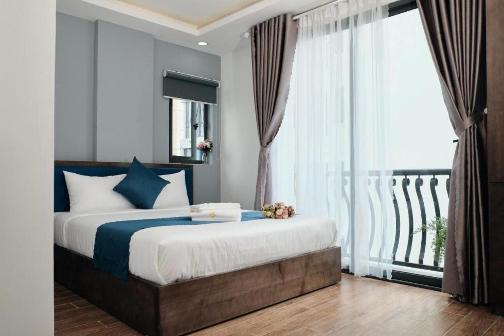Cantona New Hotel