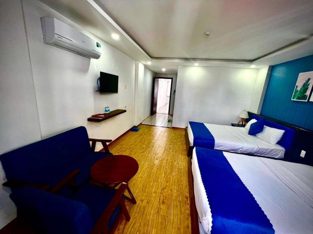 Cantona New Hotel