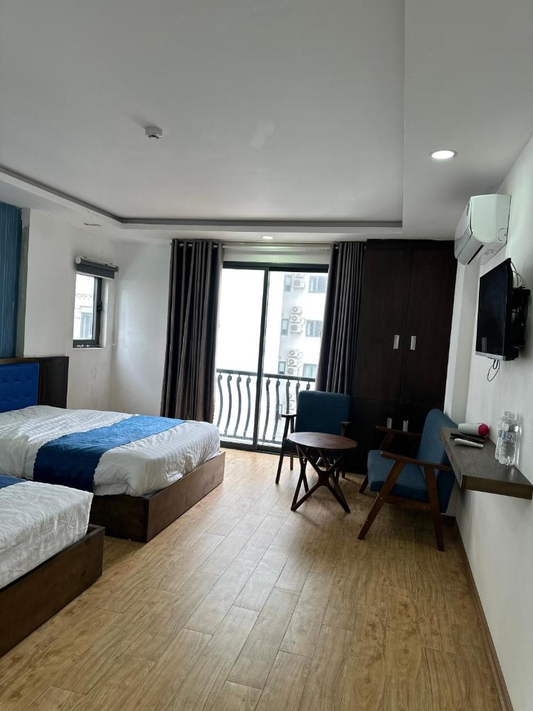 Cantona New Hotel