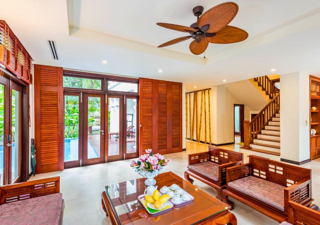 Premier Central Pool Villa Danang