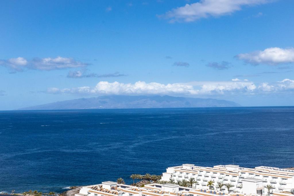 Sunset Ocean View Apartment - Playa Paraiso - Tap to explore photos