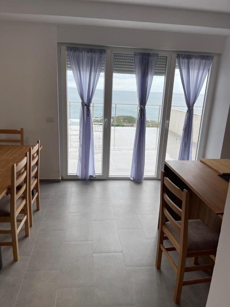 S3 Apartment 1 photo 1