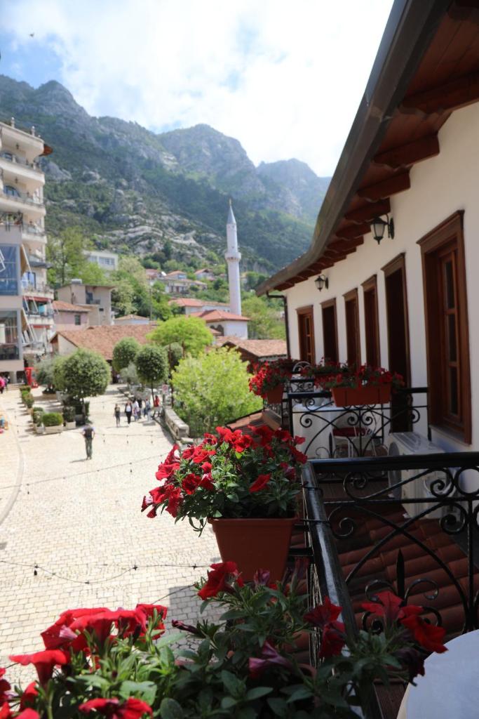 Villa Castriota photo 2