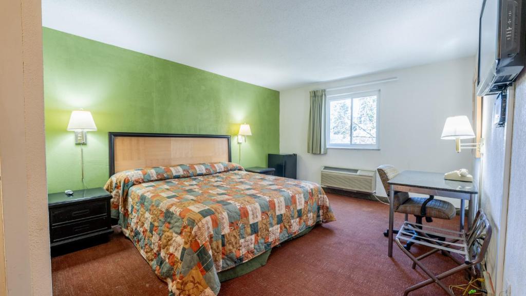 THE INN- PITTSBURGH image