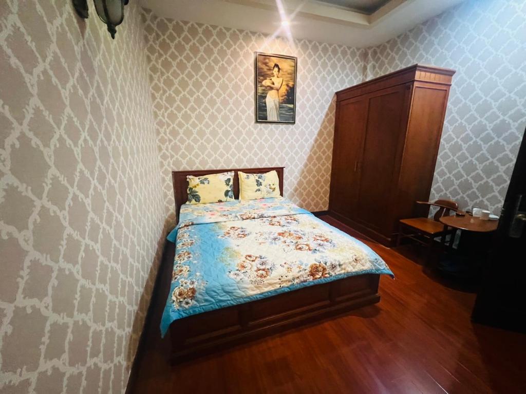 Khách Sạn Hoàng Anh Anh