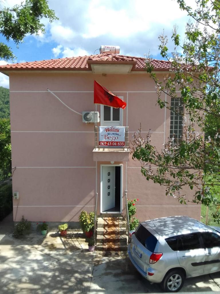 Bujtina Bego photo 2