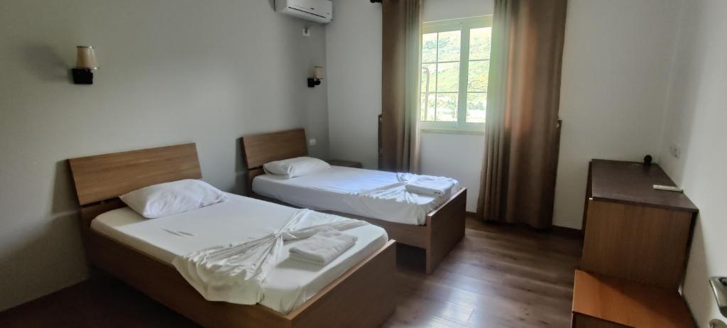 Hotel Tepelena photo 3