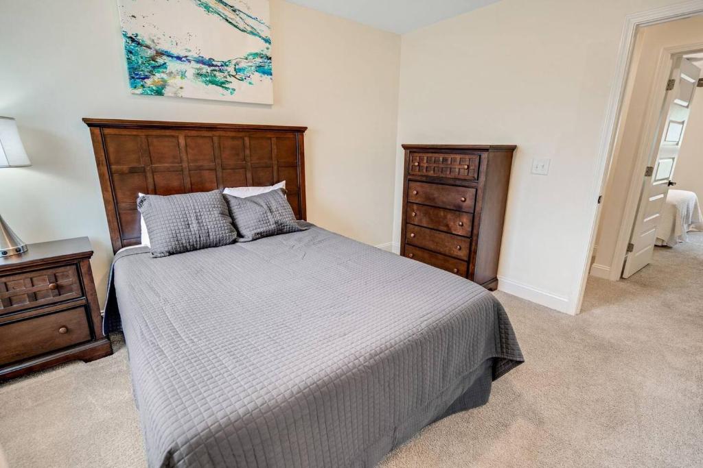 Alto J6 Secluded 2br25 Bth Luxury Unit image