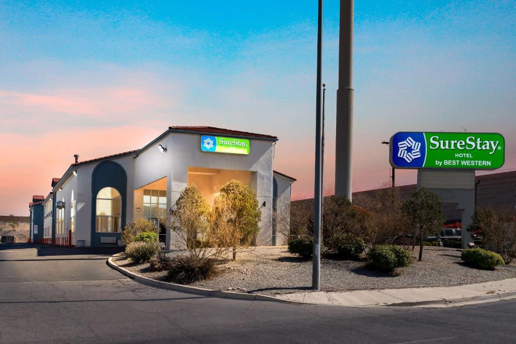 SureStay Hotel by Best Western Albuquerque Midtown image