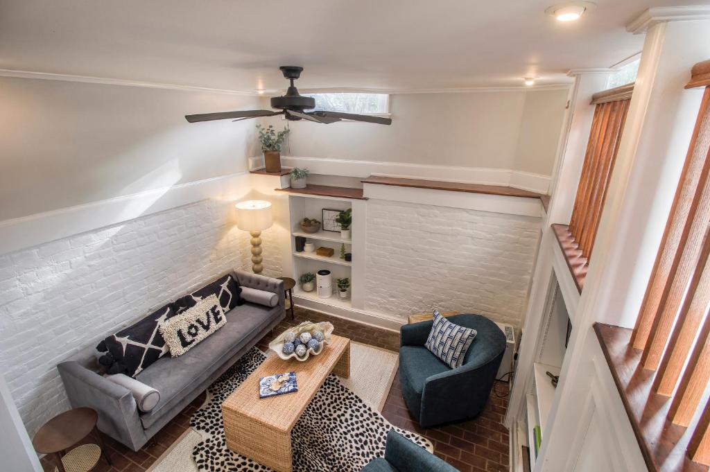 Walk to it All in Downtown, Double King Beds image