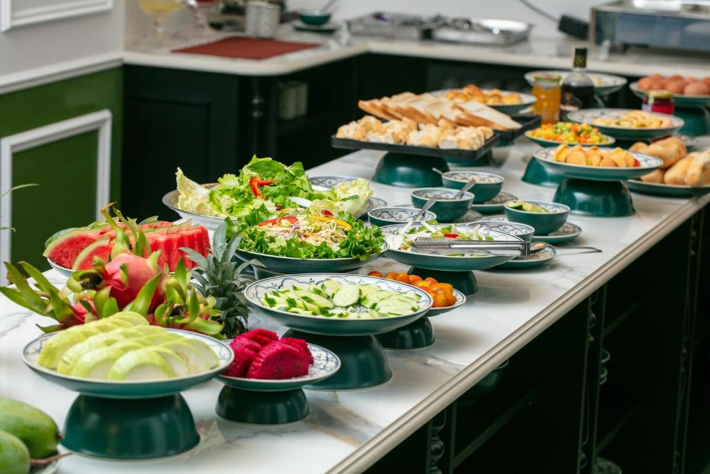 Elegant Boutique Hotel Ha Long