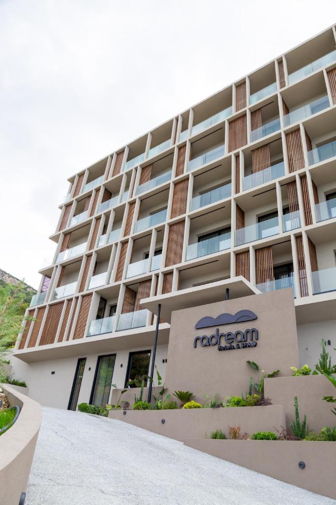 Radream Hotels & Spa photo 1